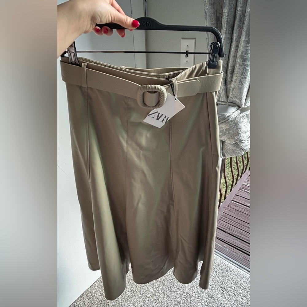 Zara Beige Belted Midi Skirt